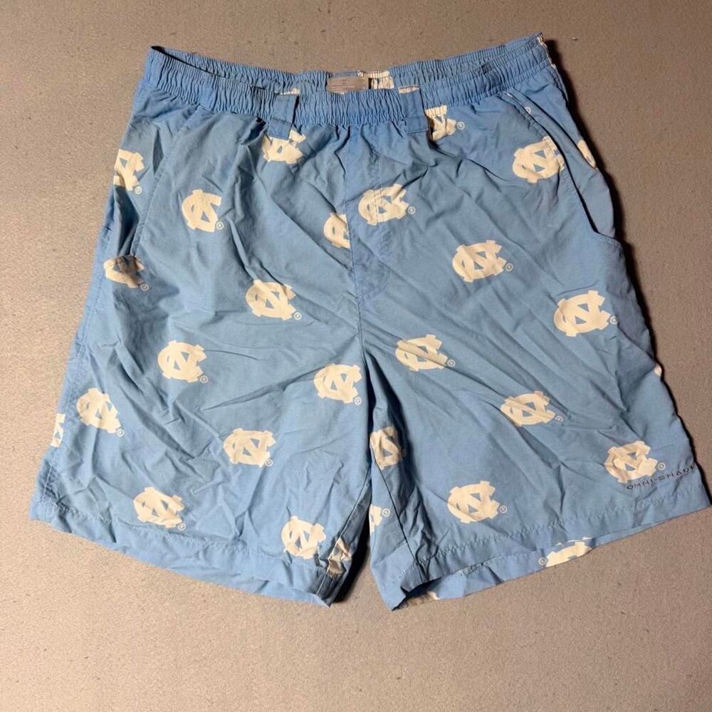 Columbia-sportswear Men's Blue Shorts
